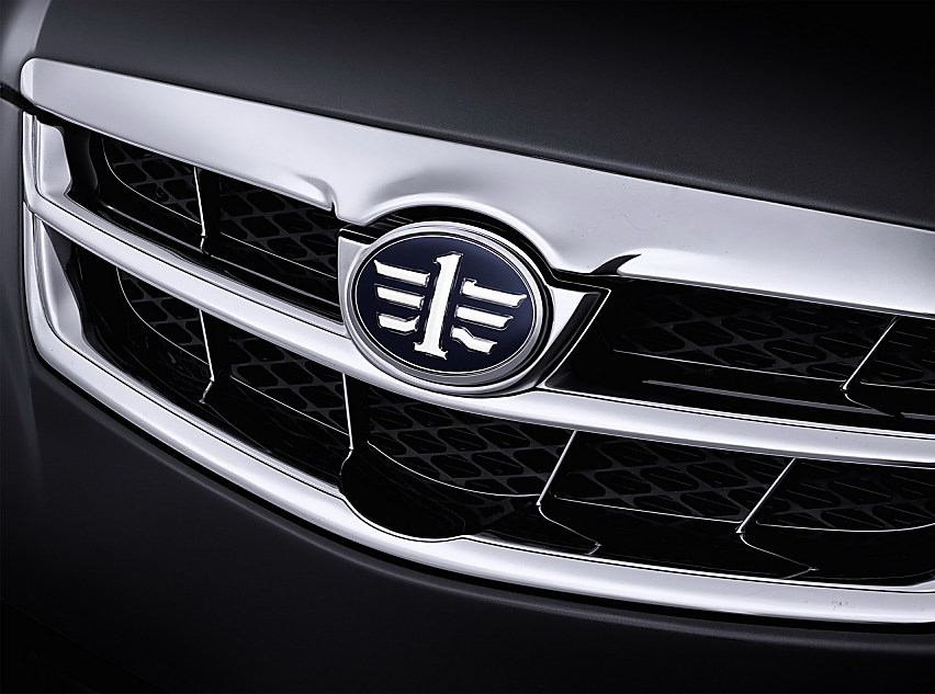 一汽森雅M80资料图片