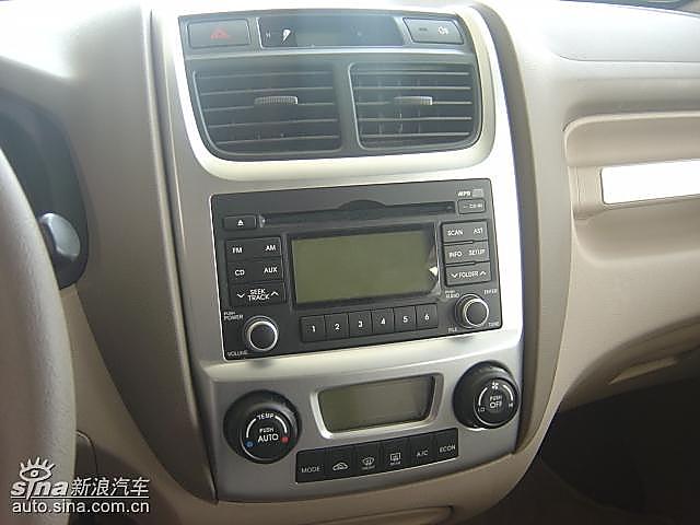 东风悦达起亚狮跑到店实拍图