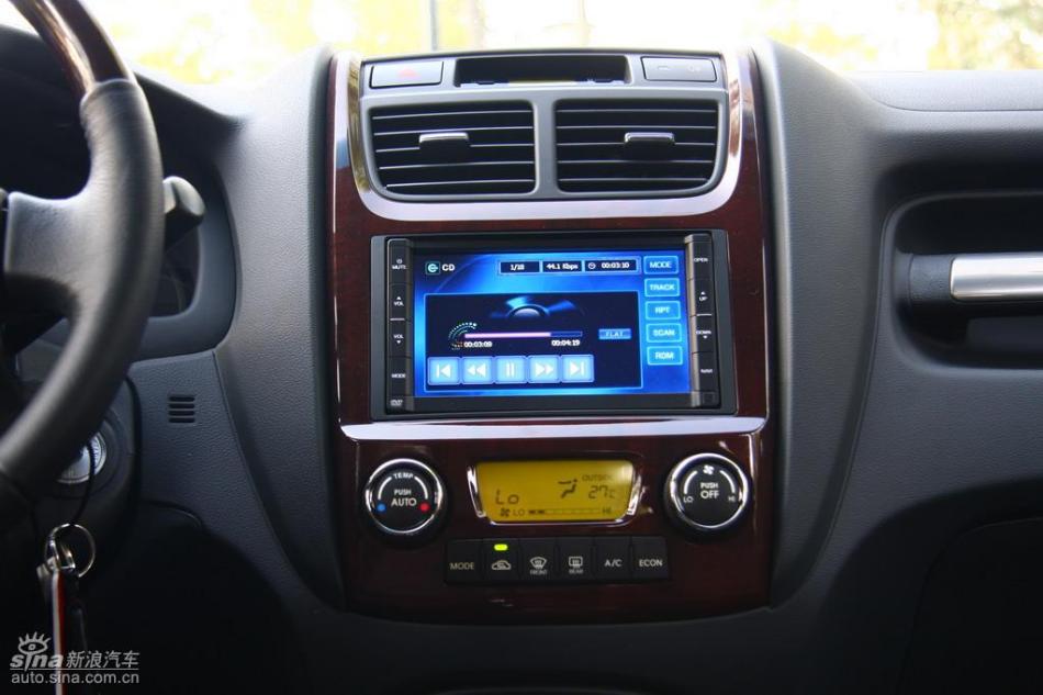 09款狮跑试驾实拍图内饰