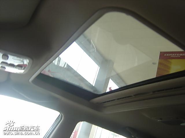 东风悦达起亚狮跑到店实拍图