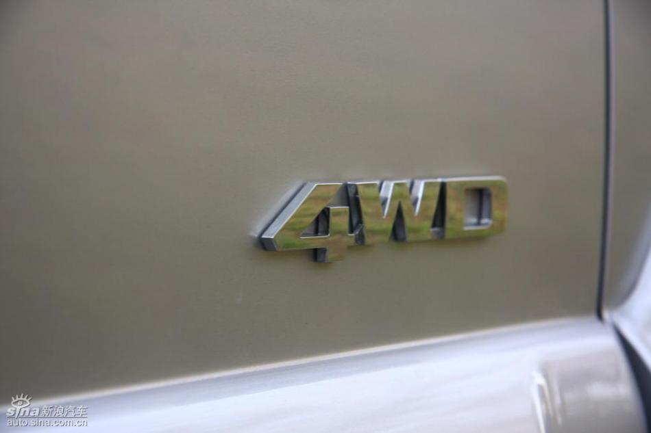 09款狮跑试驾实拍图外观