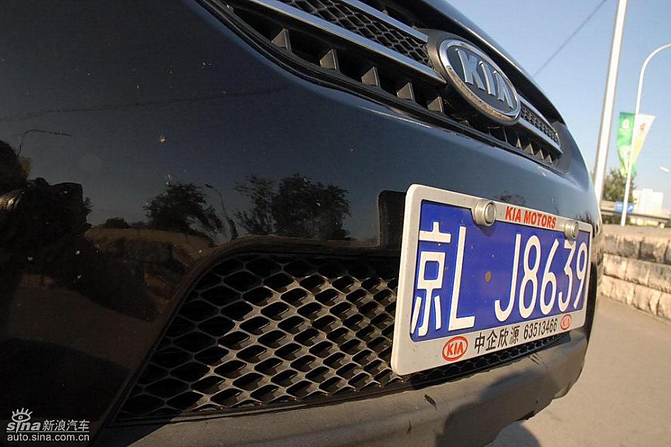 狮跑2.0L GLS2驱自动型外观