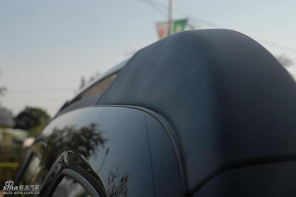 狮跑2.0L GLS2驱自动型外观