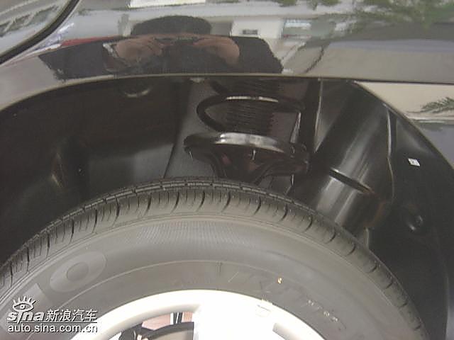 东风悦达起亚狮跑到店实拍图