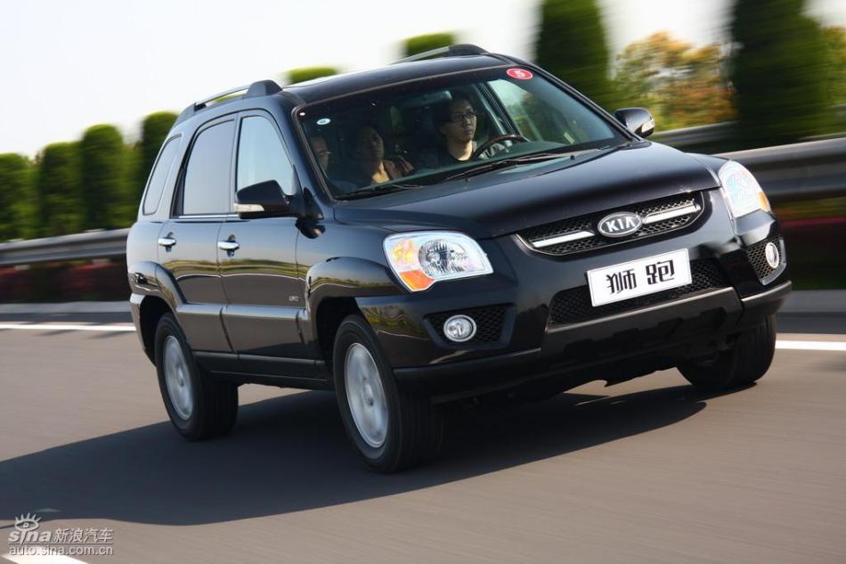 09款狮跑试驾实拍图外观