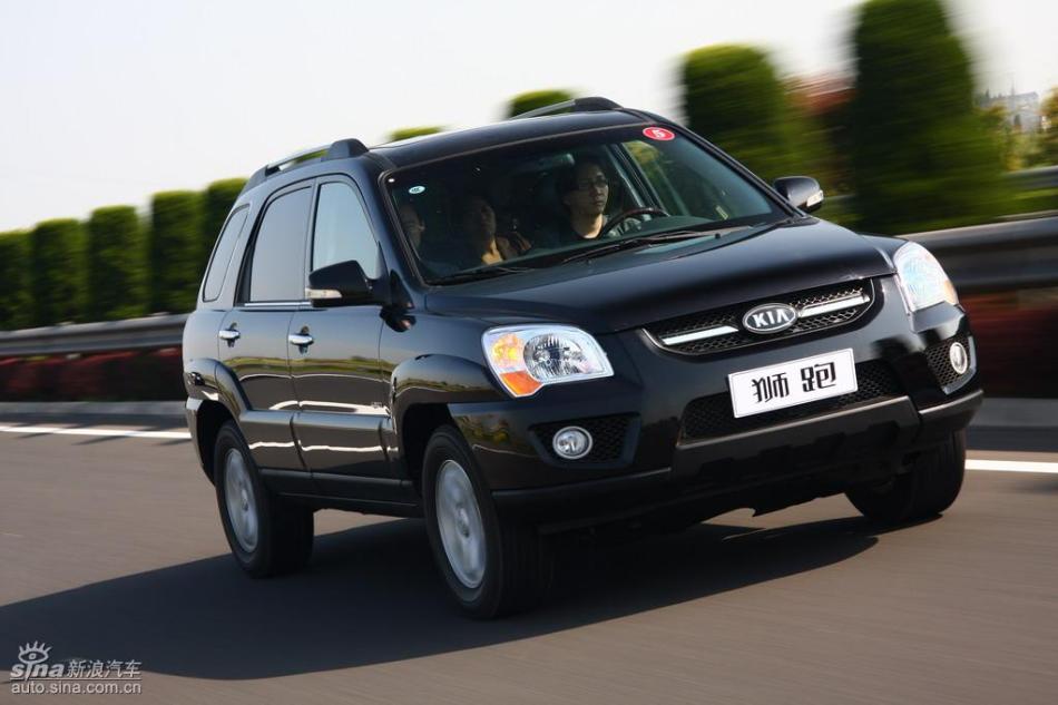 09款狮跑试驾实拍图外观