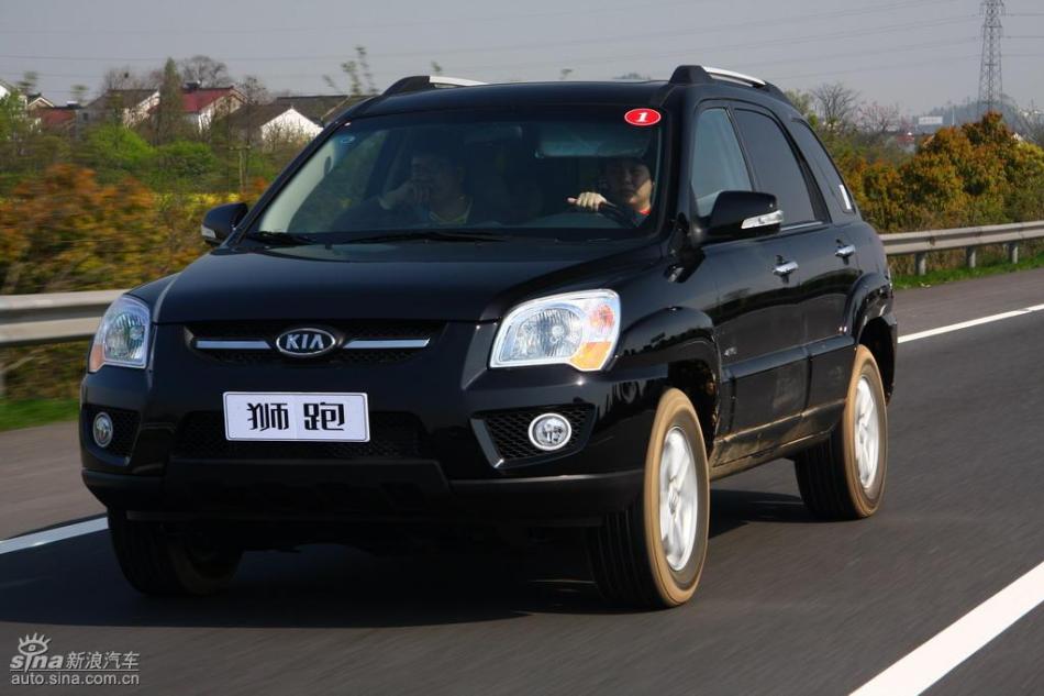 09款狮跑试驾实拍图外观