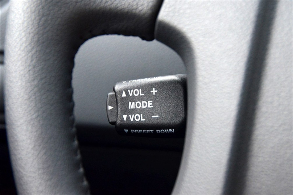 狮跑 2013款 2.0L 两驱 AT Premium 内饰