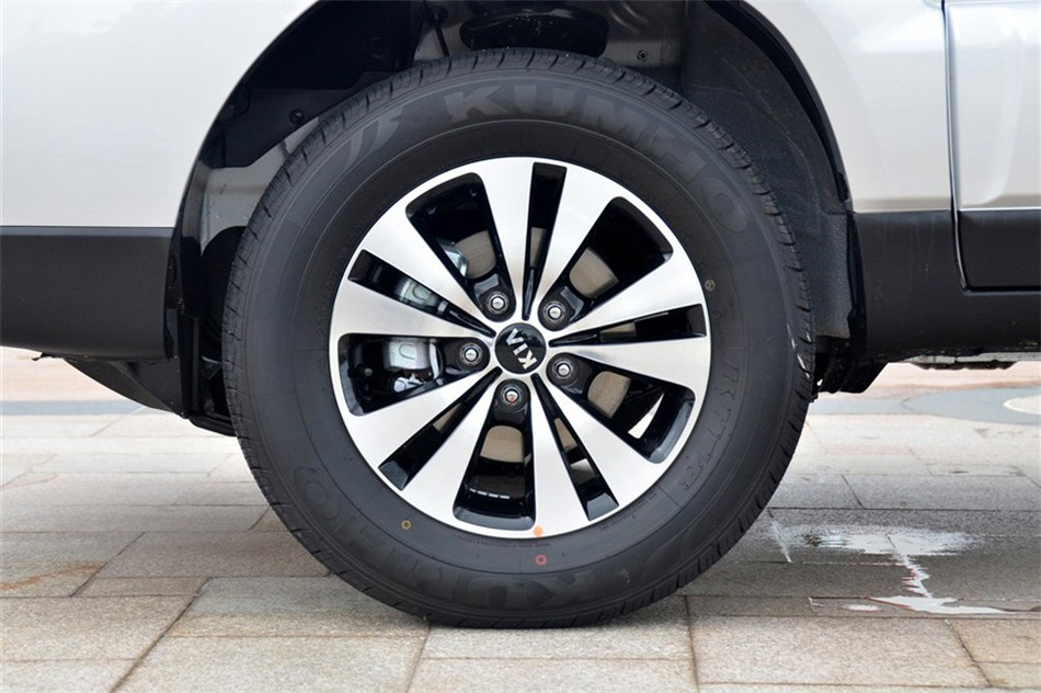 狮跑 2013款 2.0L 两驱 AT Premium 细节