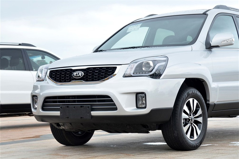 ʨ 2013 2.0L  AT Premium ϸ