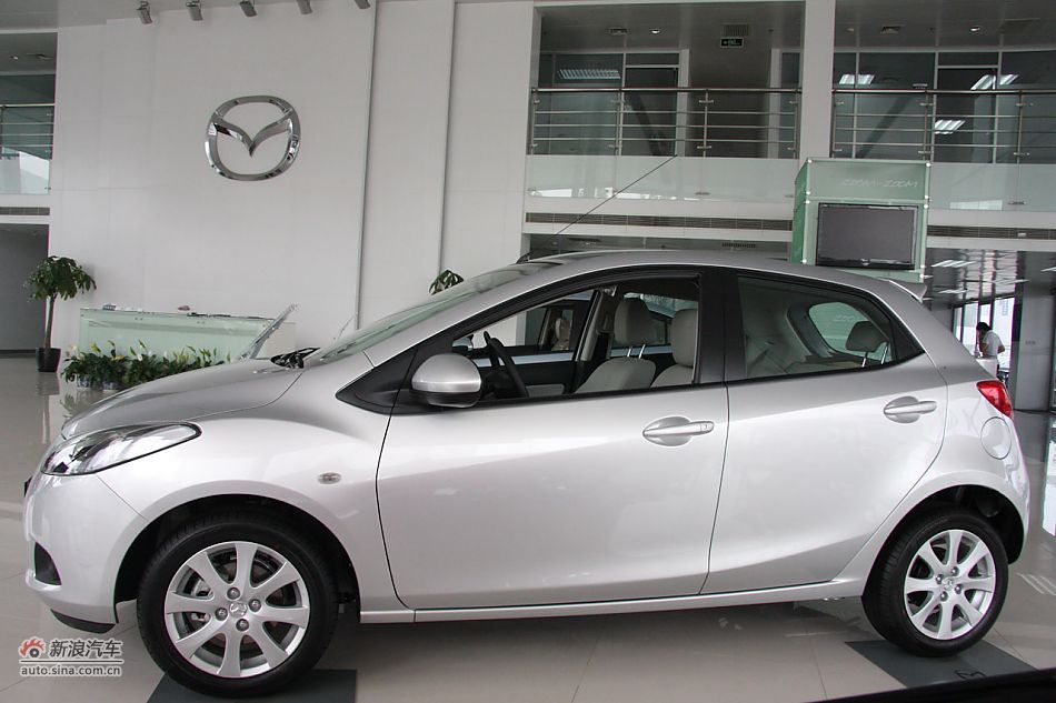 车辆外观及细节