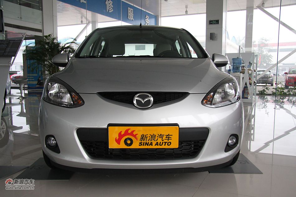 车辆外观及细节