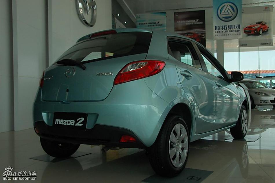 马自达2标准型1.3MT 外观