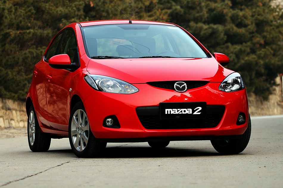 马自达2外观图片