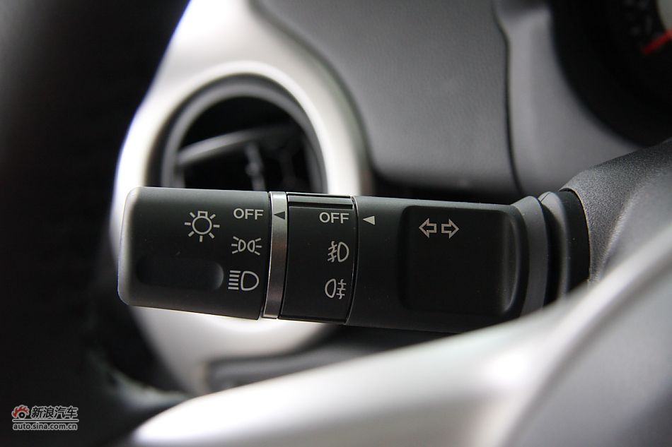 内饰部分及细节