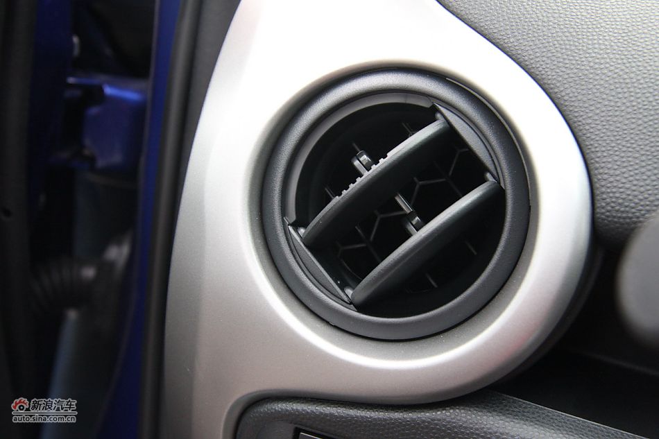 内饰部分及细节