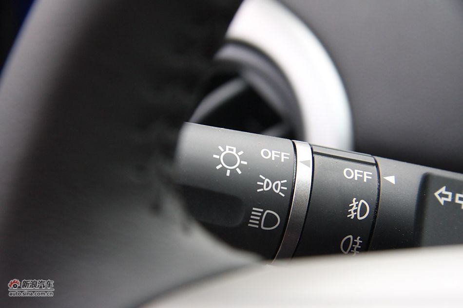 内饰部分及细节