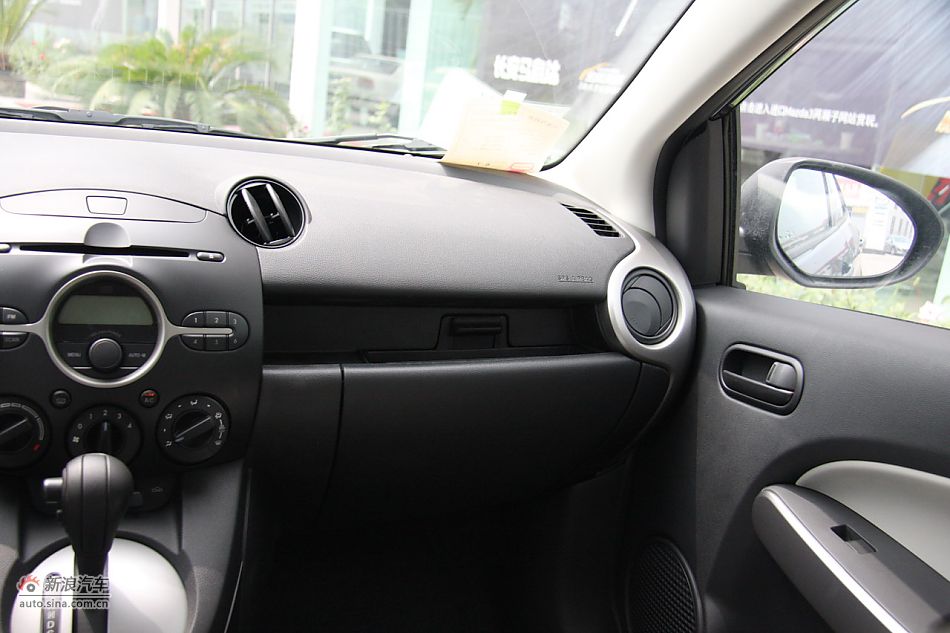 内饰部分及细节