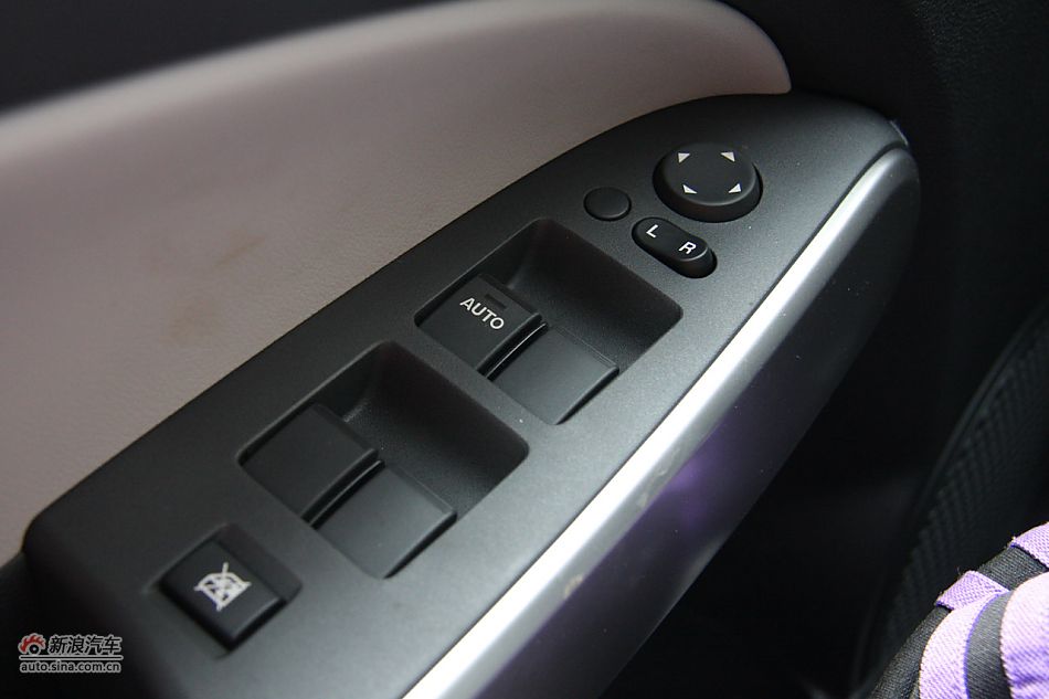 内饰部分及细节