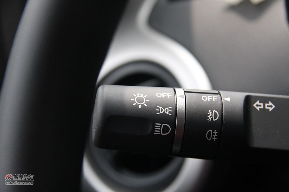 内饰部分及细节