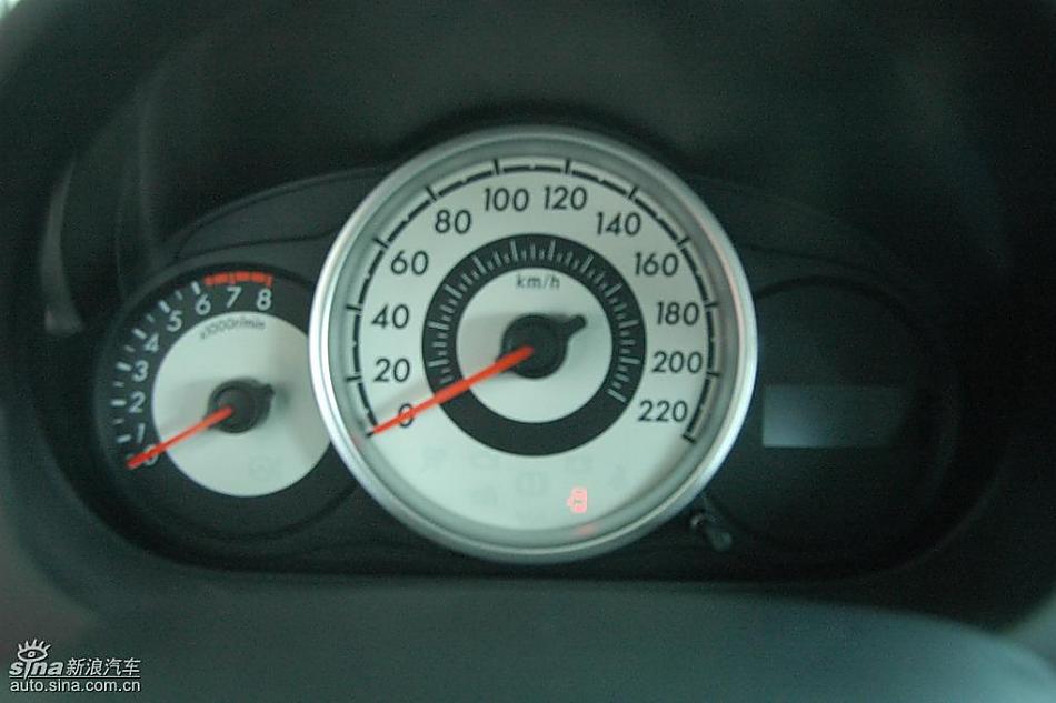 马自达2尊贵型1.5AT内饰