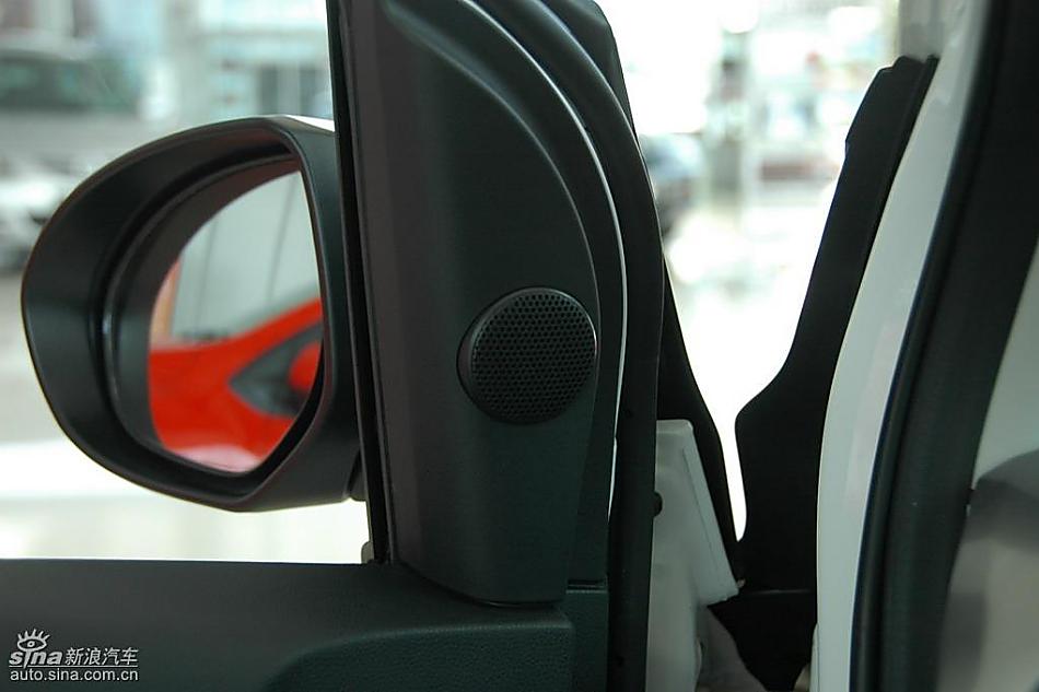 马自达2尊贵型1.5AT内饰