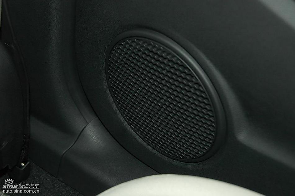 马自达2尊贵型1.5AT内饰
