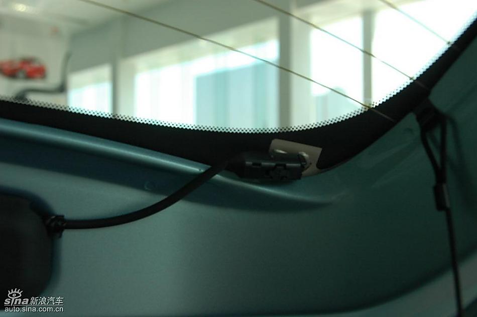 马自达2标准型1.3MT 内饰