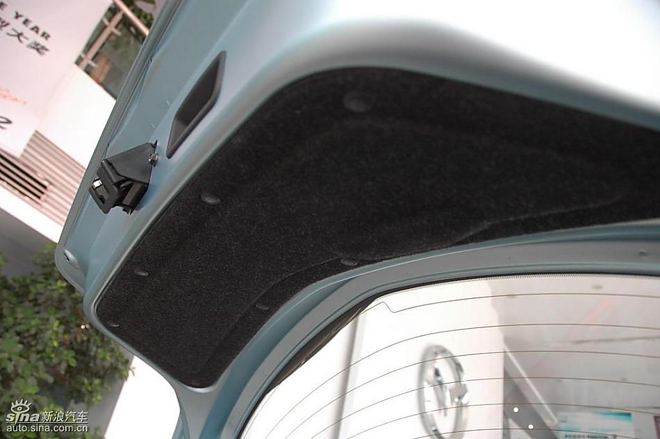 马自达2标准型1.3MT 内饰