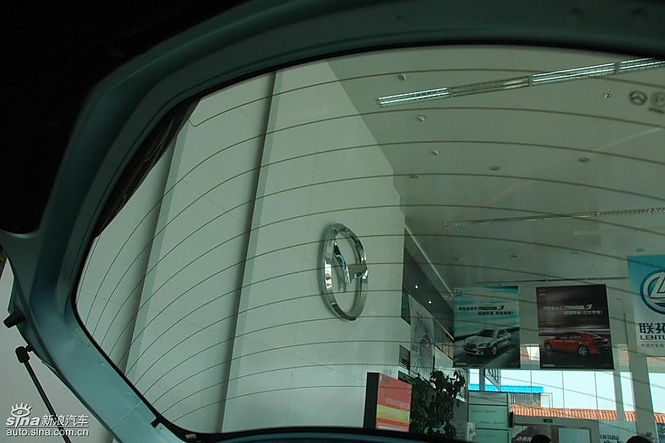 马自达2标准型1.3MT 内饰