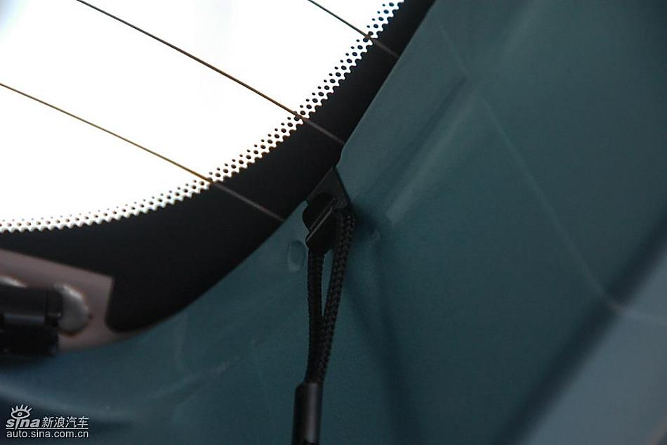 马自达2标准型1.3MT 内饰