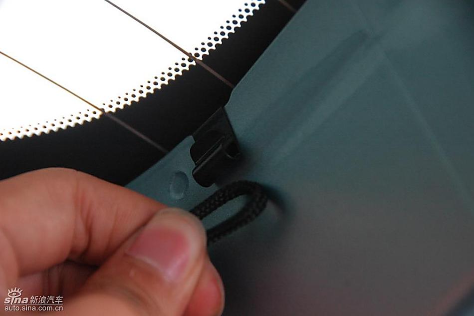 马自达2标准型1.3MT 内饰