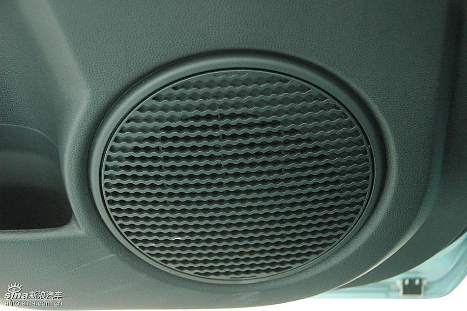 马自达2标准型1.3MT 内饰