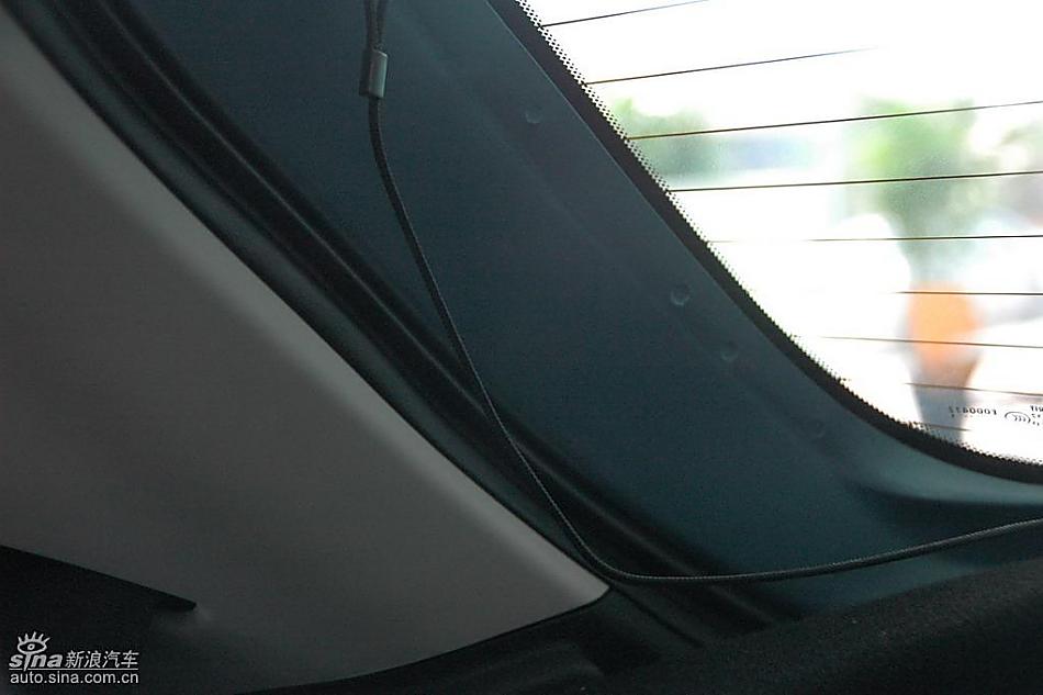 马自达2标准型1.3MT 内饰