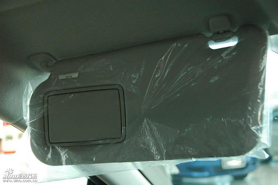 马自达2标准型1.3MT 内饰