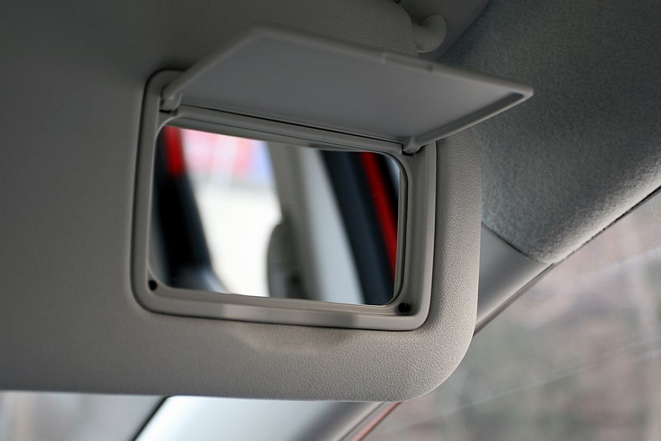 马自达2内饰图片