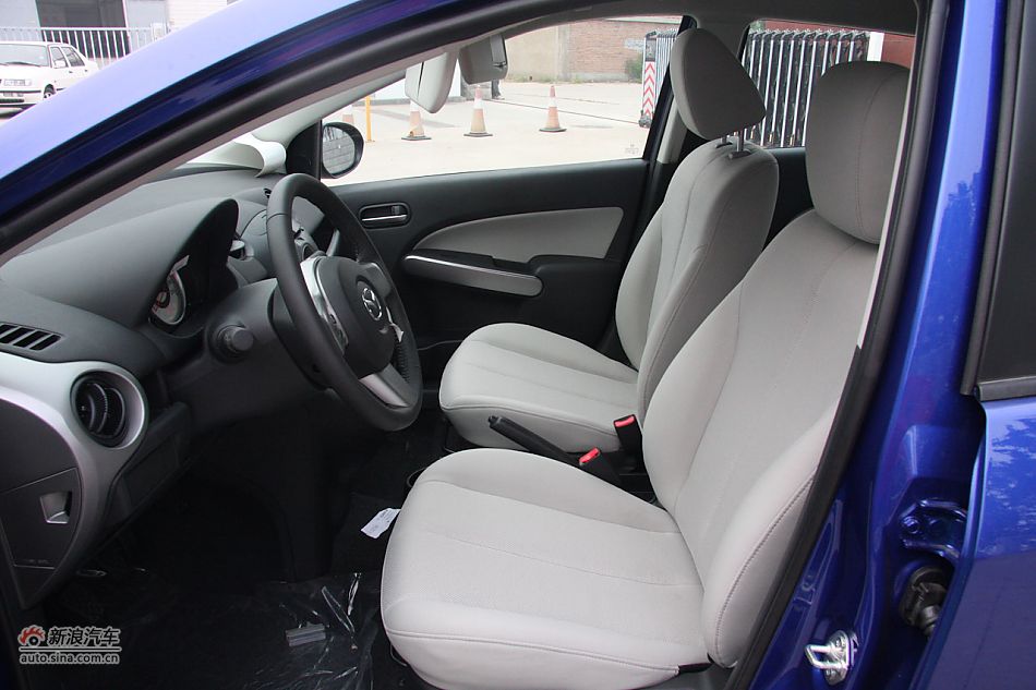 内饰部分及细节