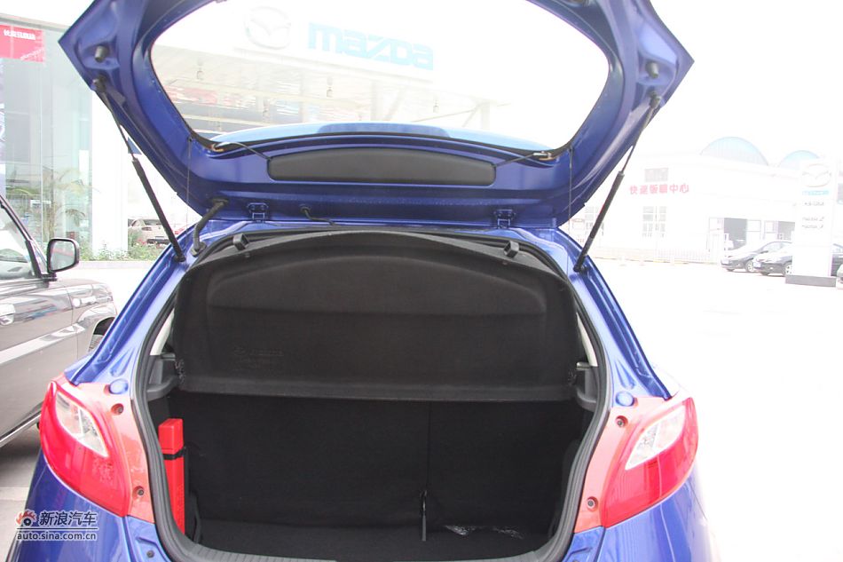 发动机、底盘悬挂及后备箱