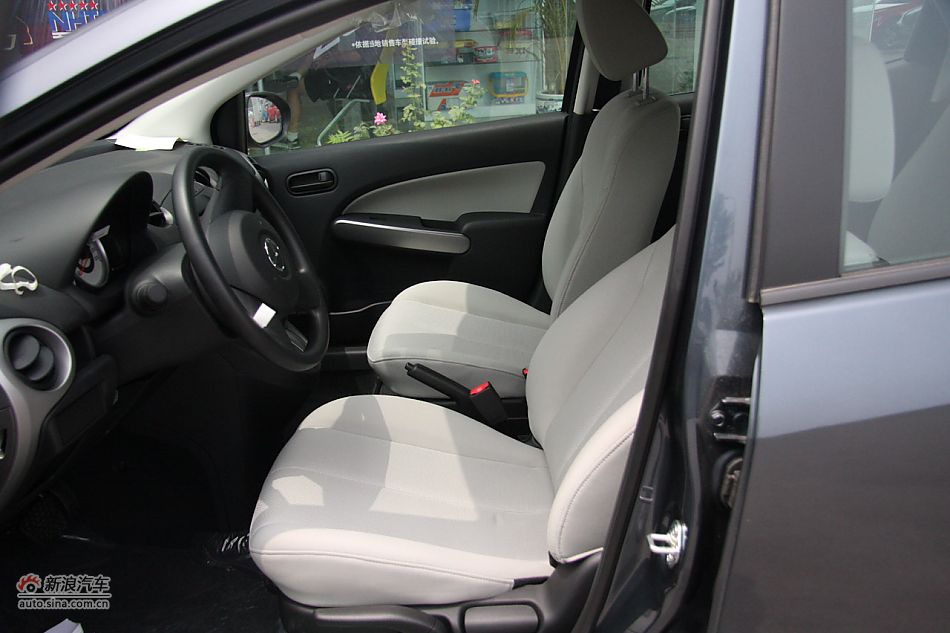 内饰部分及细节