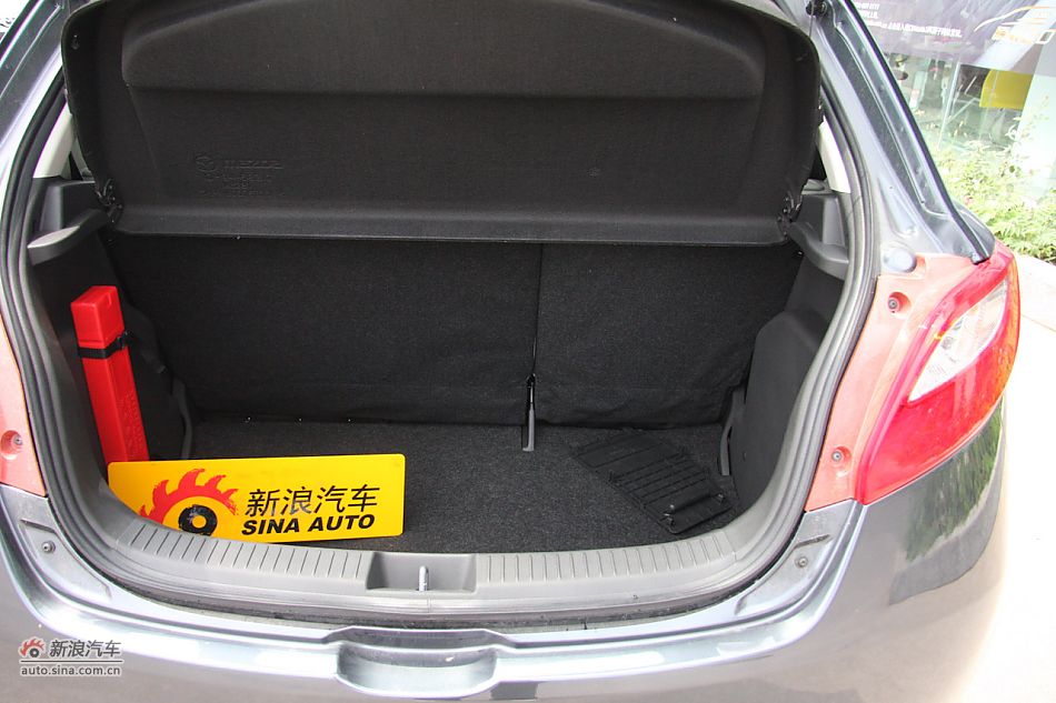 发动机、底盘悬挂及后备箱