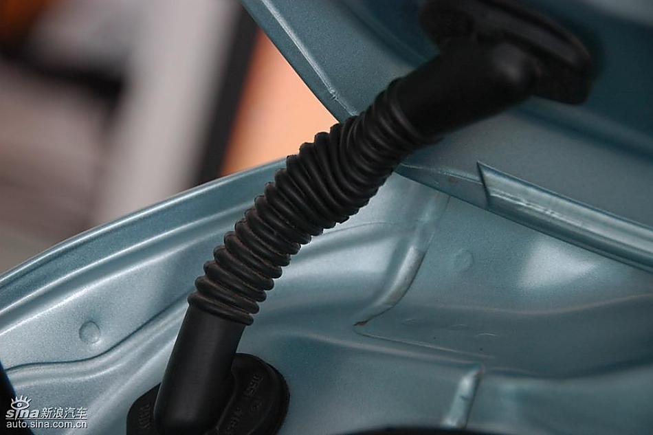 马自达2标准型1.3MT 内饰