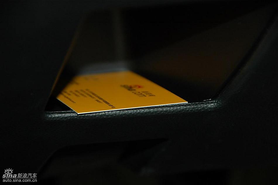 马自达2标准型1.3MT 内饰