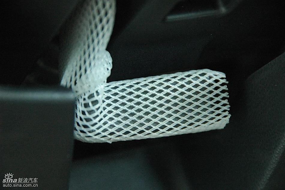 马自达2标准型1.3MT 内饰