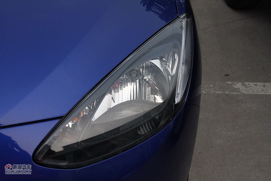 车辆外观及细节