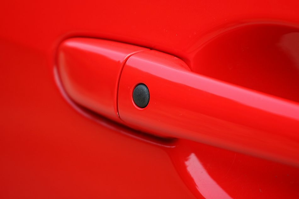 马自达2外观图片