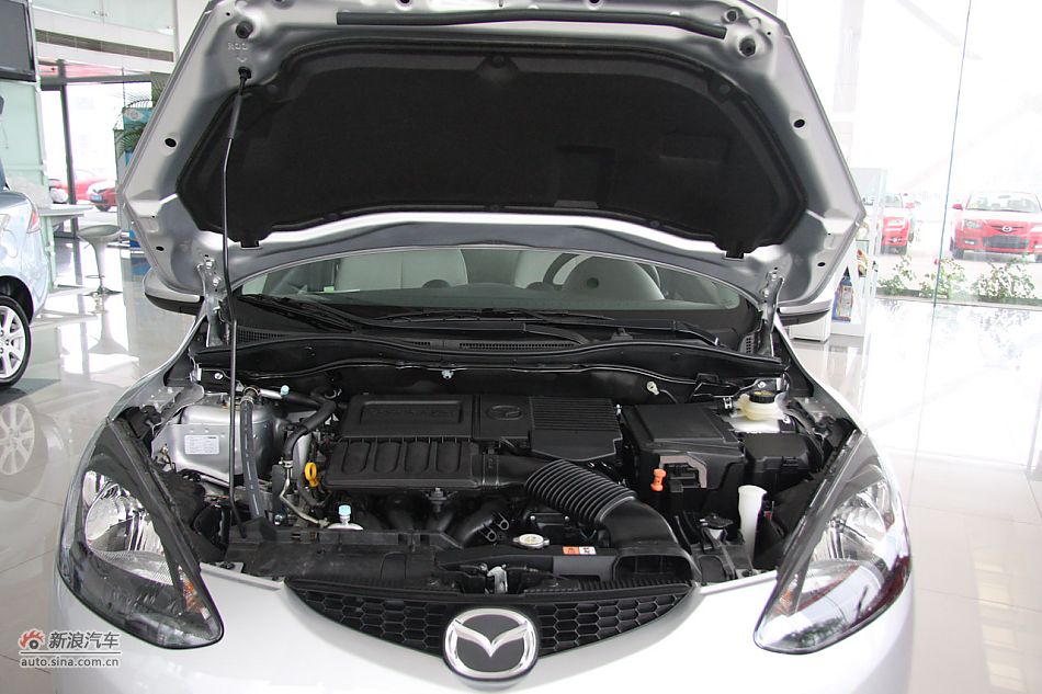 发动机、底盘悬挂及后备箱