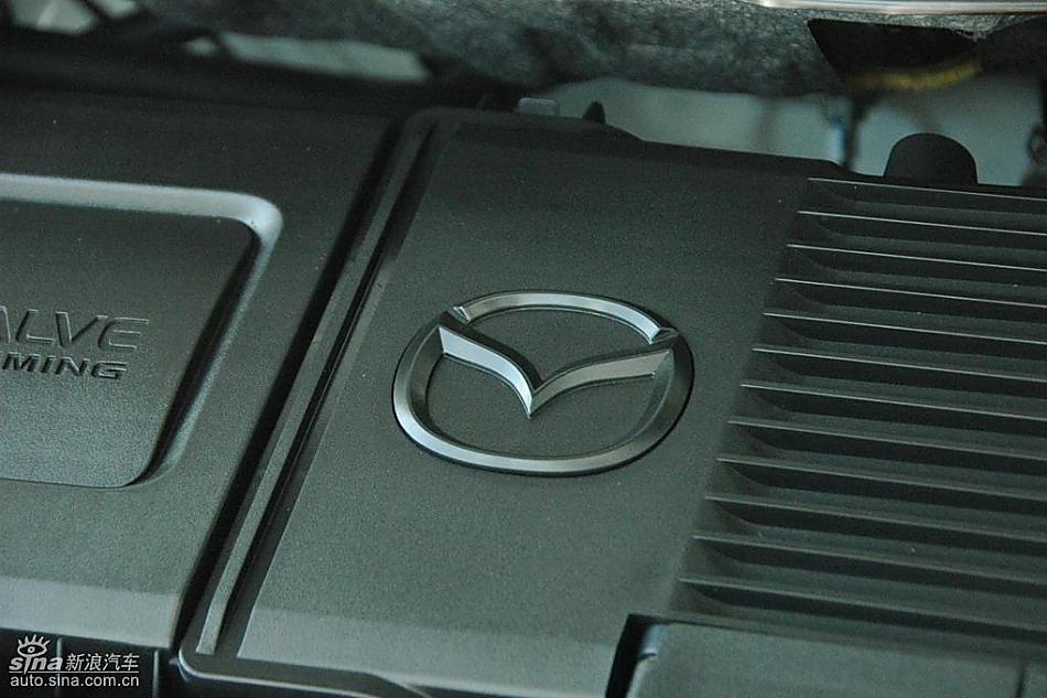 马自达2尊贵型1.5AT发动机