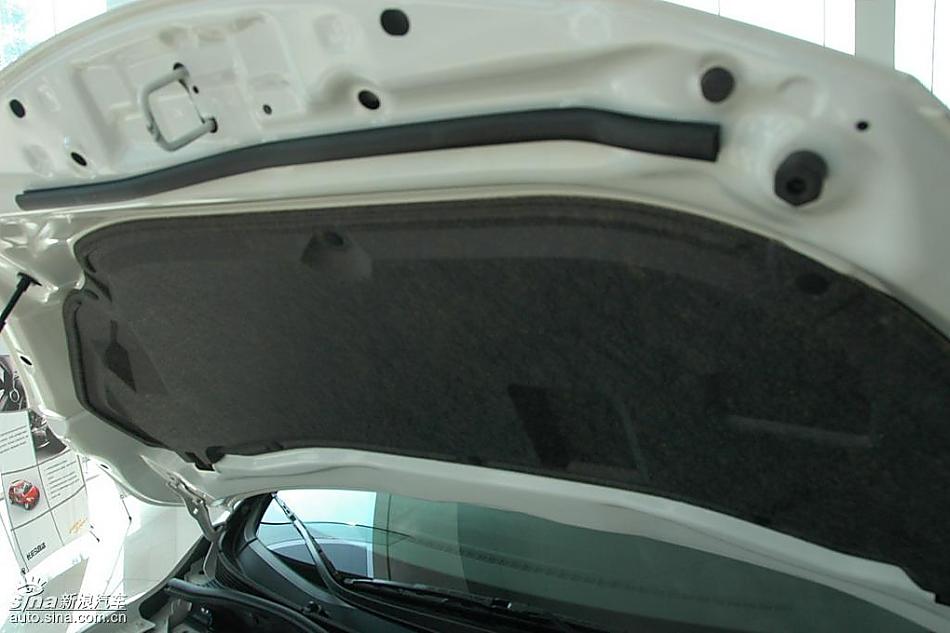 马自达2尊贵型1.5AT发动机