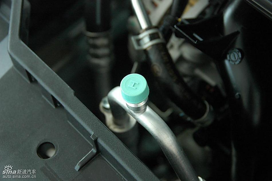 马自达2标准型1.3MT发动机