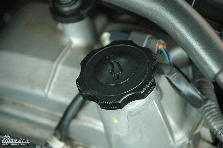 马自达2标准型1.3MT发动机